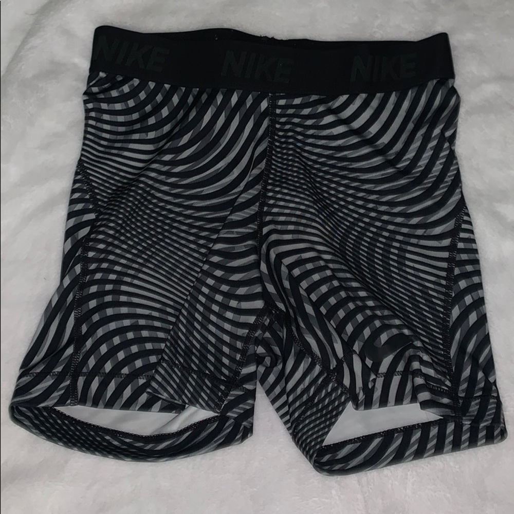 Nike spandex